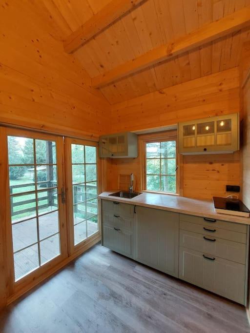Апартаменты Tiny House Am Teich Garnsdorf Экстерьер фото
